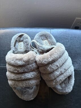 ugg slides grey size 5
